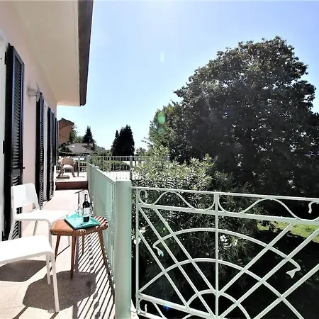 Looking For A View Apartament Pettenasco